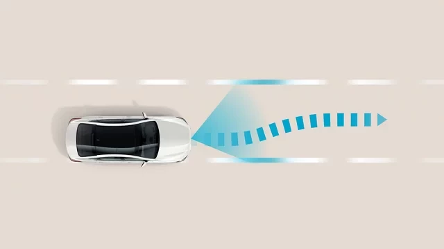 Hỗ trợ phòng tránh va chạm khi lùi xe (RCCA)